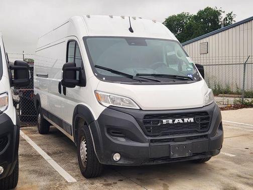 Bright White Clearcoat 2026 RAM ProMaster 2500 High Roof