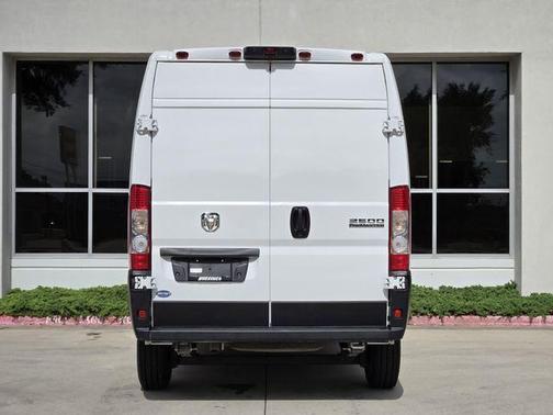 Bright White Clearcoat 2026 RAM ProMaster 2500 High Roof