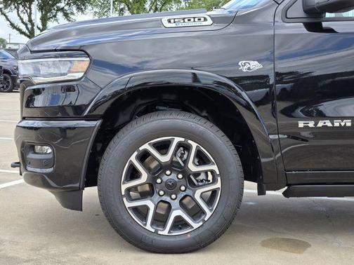 Diamond Black 2026 RAM 1500 Laramie