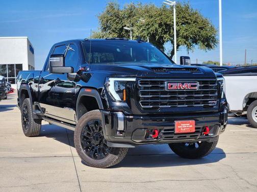 2024 GMC Sierra 2500 AT4