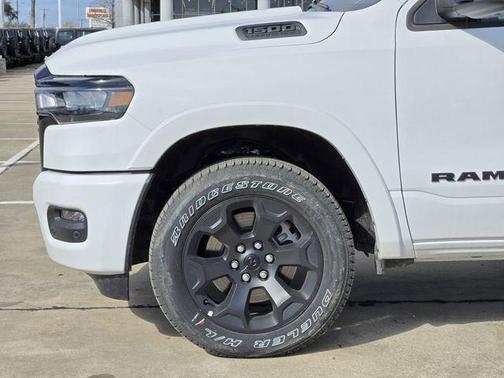 Bright White Clearcoat 2026 RAM 1500 Big Horn/Lone Star