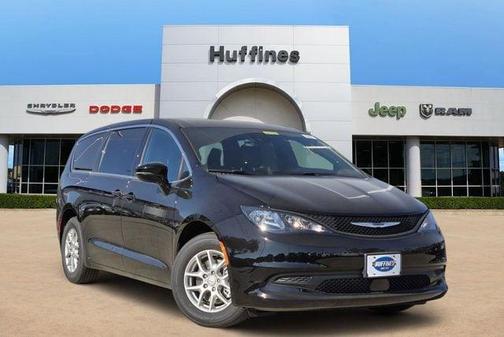 2026 Chrysler Voyager LX