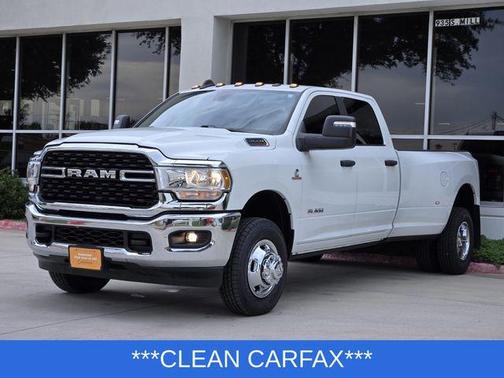 Bright White Clearcoat 2024 RAM 3500 Big Horn