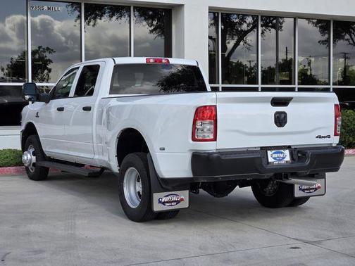 2023 RAM 3500 Tradesman
