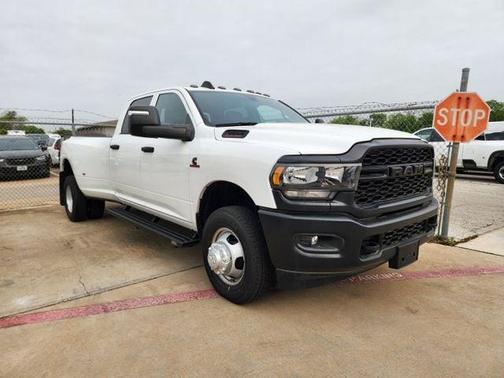 2023 RAM 3500 Tradesman