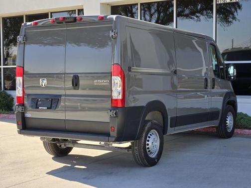 2025 RAM ProMaster 2500 Base
