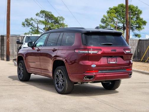 2025 Jeep Grand Cherokee L Summit