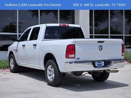 Bright White Clearcoat 2022 RAM 1500 Classic Tradesman