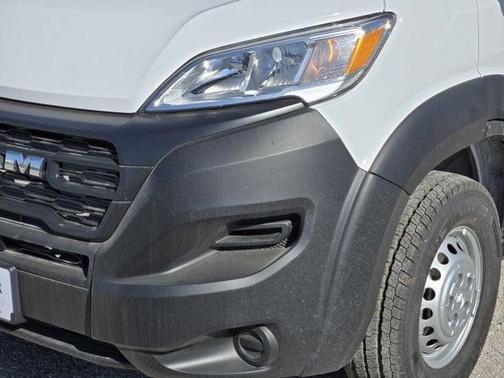 Bright White Clearcoat 2026 RAM ProMaster 2500 High Roof