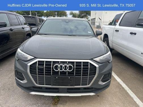 Nano Gray Metallic 2020 Audi Q3 45 Premium