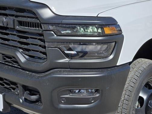 Bright White Clearcoat 2026 RAM 3500 Tradesman