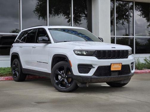 2023 Jeep Grand Cherokee Altitude