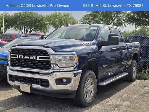 Patriot Blue Pearlcoat 2024 RAM 2500 Big Horn