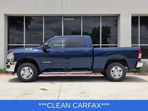 Patriot Blue Pearlcoat 2024 RAM 2500 Big Horn