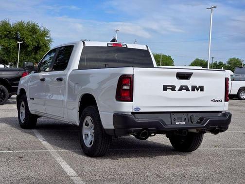 Bright White Clearcoat 2026 RAM 1500 Tradesman