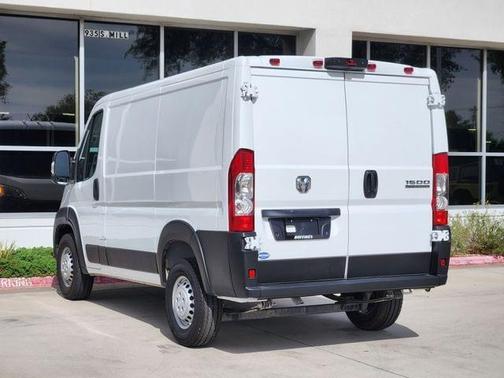 Bright White Clearcoat 2025 RAM ProMaster 1500 Low Roof