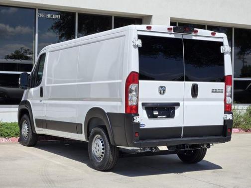 Bright White Clearcoat 2025 RAM ProMaster 2500 Base