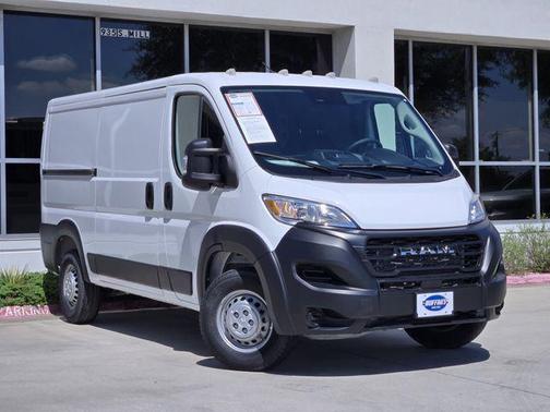 Bright White Clearcoat 2025 RAM ProMaster 2500 Base