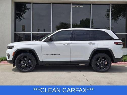 Bright White Clearcoat 2023 Jeep Grand Cherokee Limited