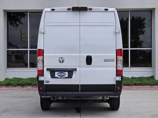 Bright White Clearcoat 2026 RAM ProMaster 2500 High Roof