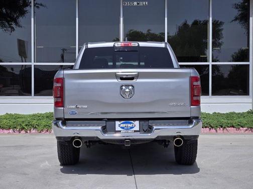 Billet Silver Metallic Clearcoat 2022 RAM 1500 Big Horn