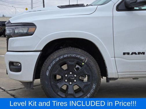 Bright White Clearcoat 2026 RAM 1500 Big Horn/Lone Star