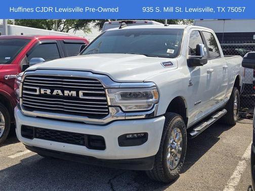 Bright White Clearcoat 2024 RAM 2500 Laramie