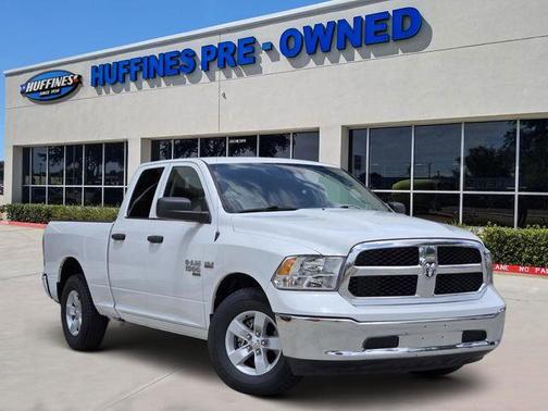 Bright White Clearcoat 2020 RAM 1500 Classic Tradesman