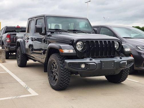 2021 Jeep Gladiator Sport
