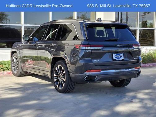 2022 Jeep Grand Cherokee Overland