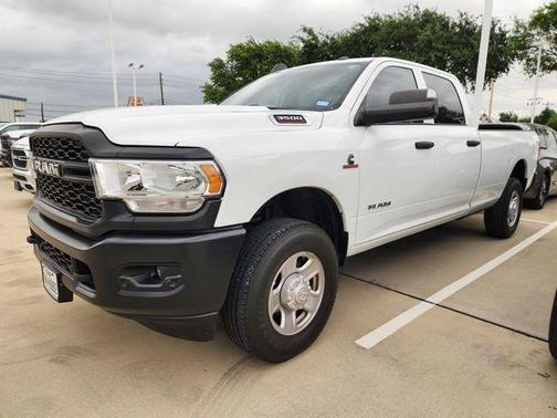2022 RAM 3500 Tradesman