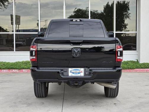 2024 RAM 3500 Limited
