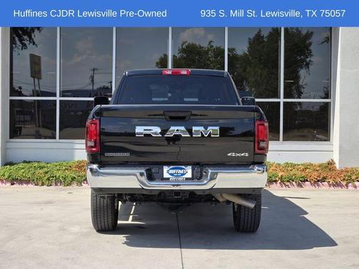 Diamond Black 2026 RAM 2500 Big Horn