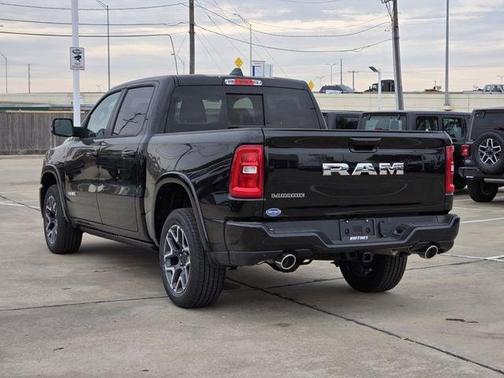 Diamond Black 2026 RAM 1500 Laramie