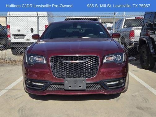 2021 Chrysler 300 S