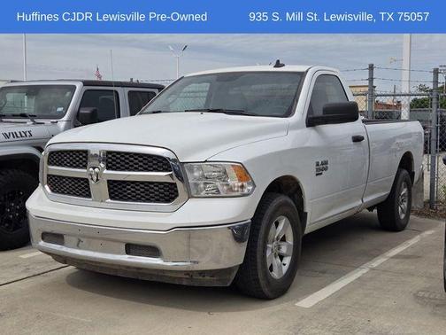 Bright White Clearcoat 2023 RAM 1500 Classic SLT