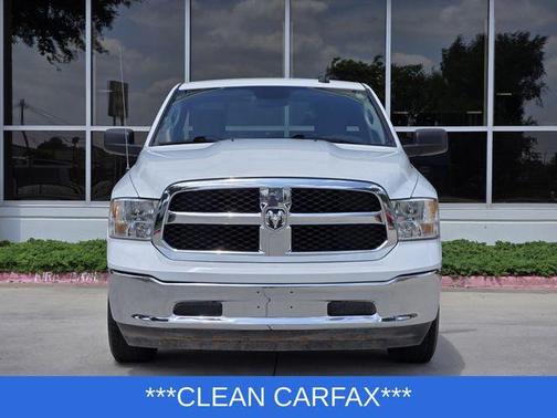 Bright White Clearcoat 2023 RAM 1500 Classic SLT