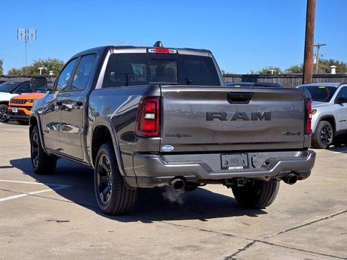 Granite Crystal Clearcoat Metallic 2026 RAM 1500 Big Horn/Lone Star