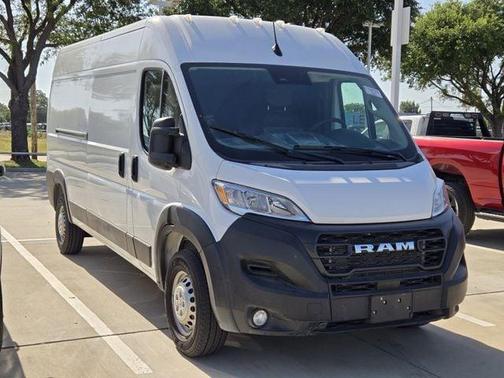 Bright White Clearcoat 2026 RAM ProMaster 2500 High Roof