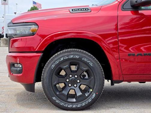 Molten Red Pearlcoat 2026 RAM 1500 Big Horn/Lone Star