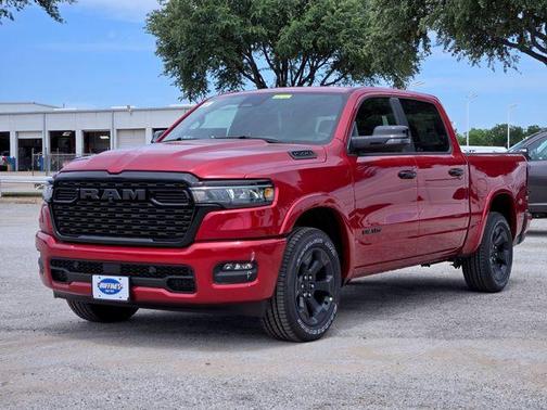 Molten Red Pearlcoat 2026 RAM 1500 Big Horn/Lone Star