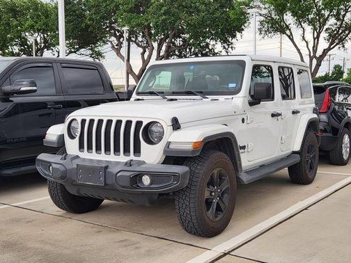 2022 Jeep Wrangler Unlimited Sahara Altitude