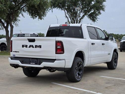 Bright White Clearcoat 2026 RAM 1500 Big Horn/Lone Star