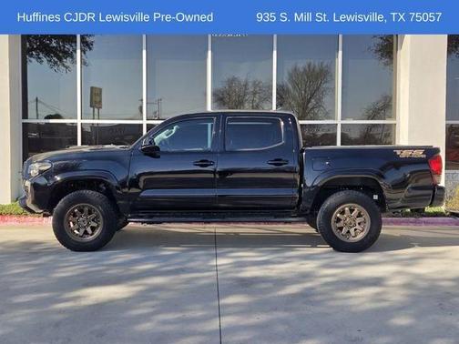 2023 Toyota Tacoma SR