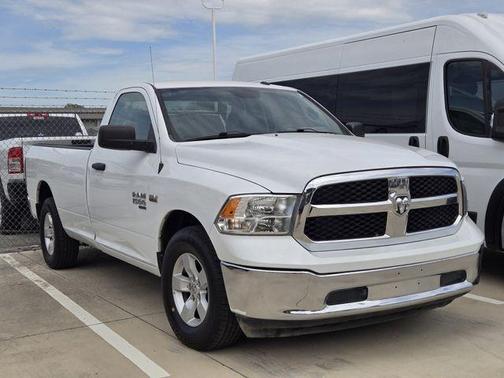 Bright White Clearcoat 2022 RAM 1500 Classic Tradesman