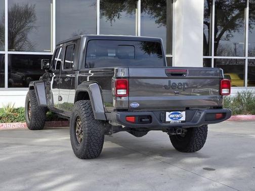 2024 Jeep Gladiator Sport