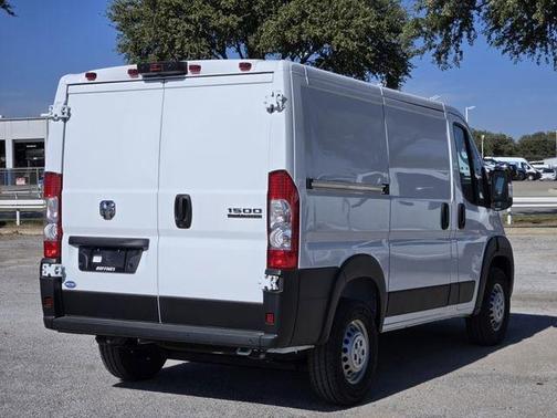 2026 RAM ProMaster 1500 Low Roof