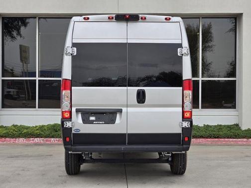 2025 RAM ProMaster 1500 Base