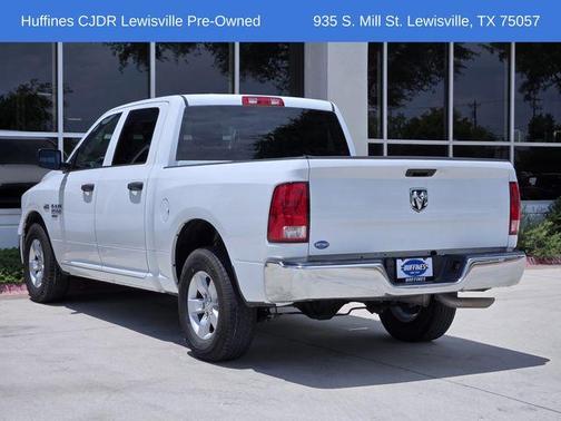 Bright White Clearcoat 2022 RAM 1500 Classic Tradesman