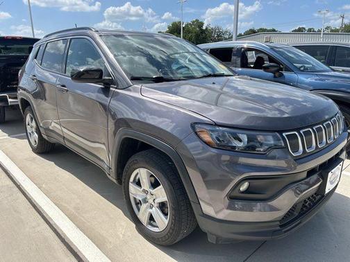 2022 Jeep Compass Latitude
